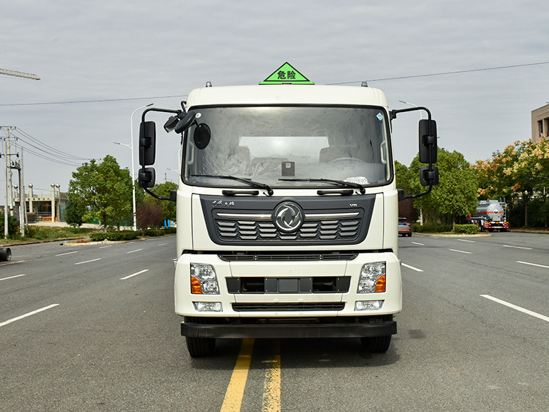 華特牌腐蝕性物品罐式運輸車10.3方東風(fēng)天錦化工罐車